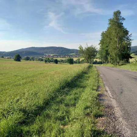 Lägenhetshotell Na Rynku Chvalsiny 18